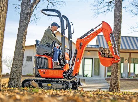 how to use a kubota mini excavator|mini excavator tips and tricks.